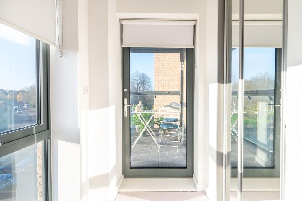 Neasden Lane, Willesden, London, NW10 - View 5