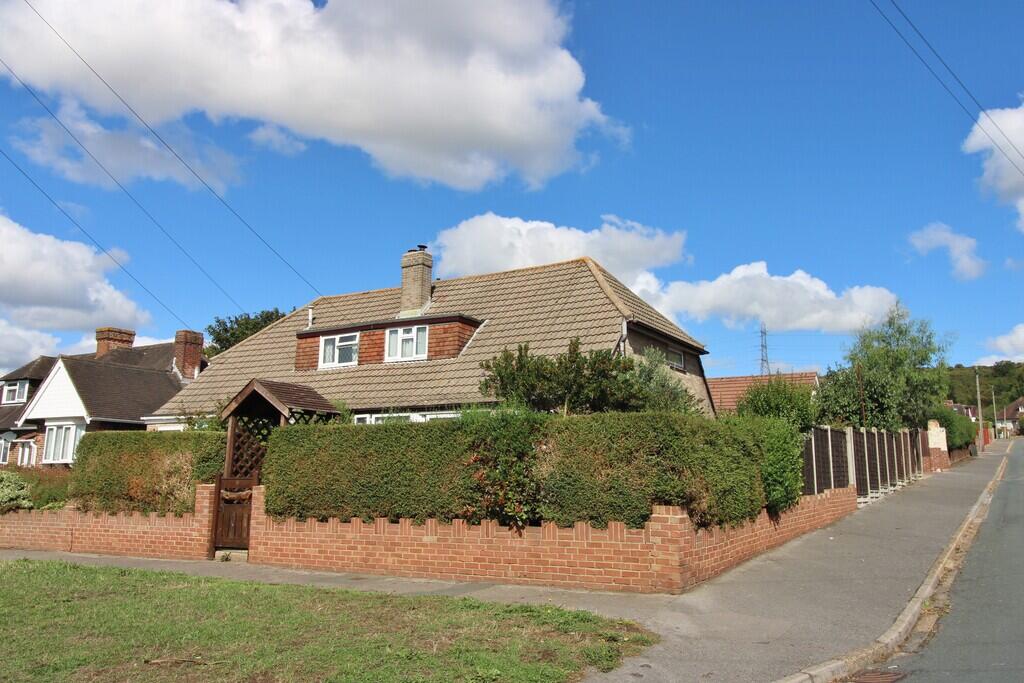 Main image of property: Seaview Avenue, Portchester