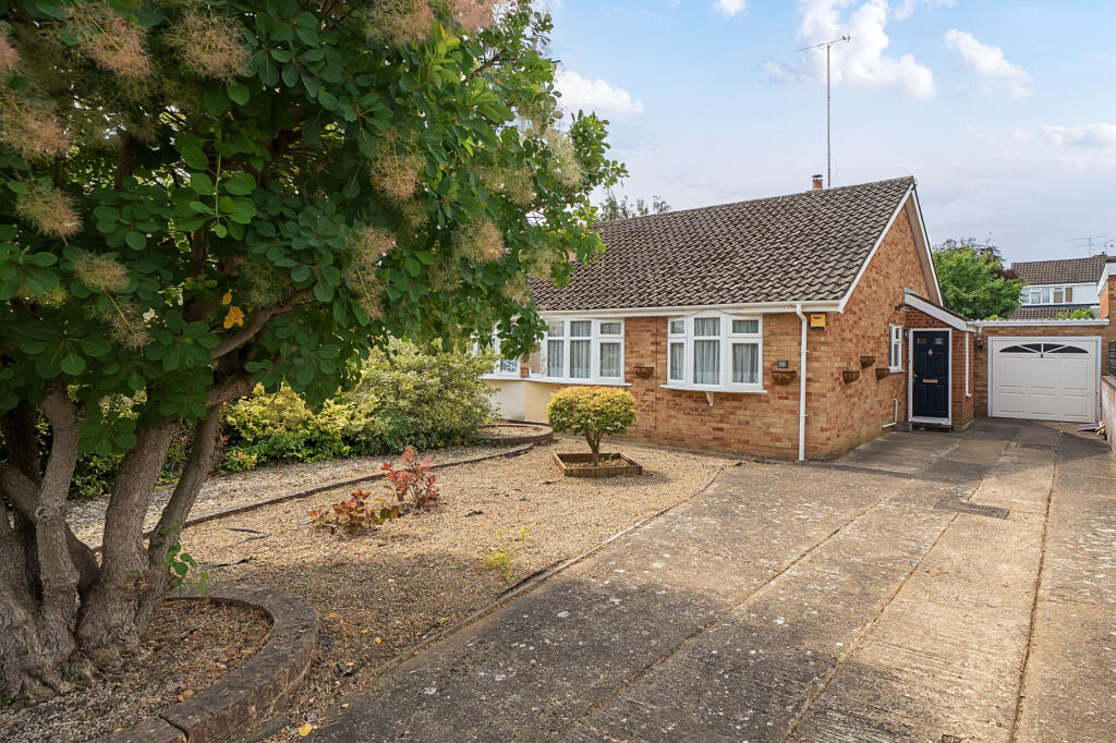 Main image of property: Chiltern Road, St. Albans, AL4