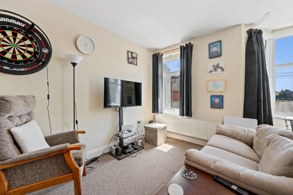 Apartment in Kettering, Avondale - View 5