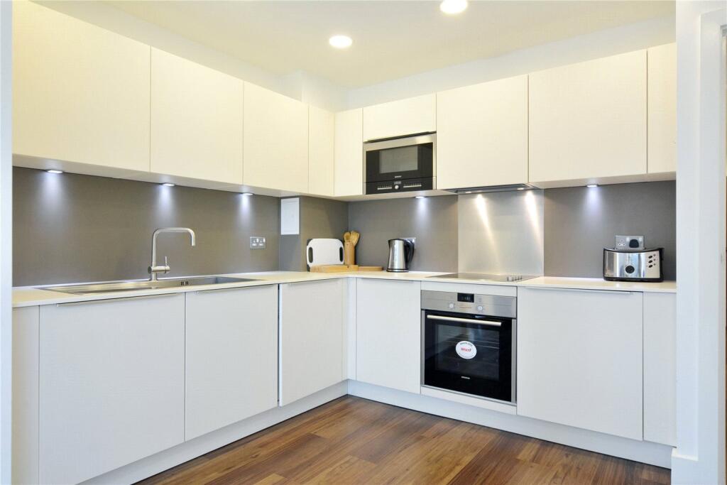 Main image of property: Xchange Point, N7