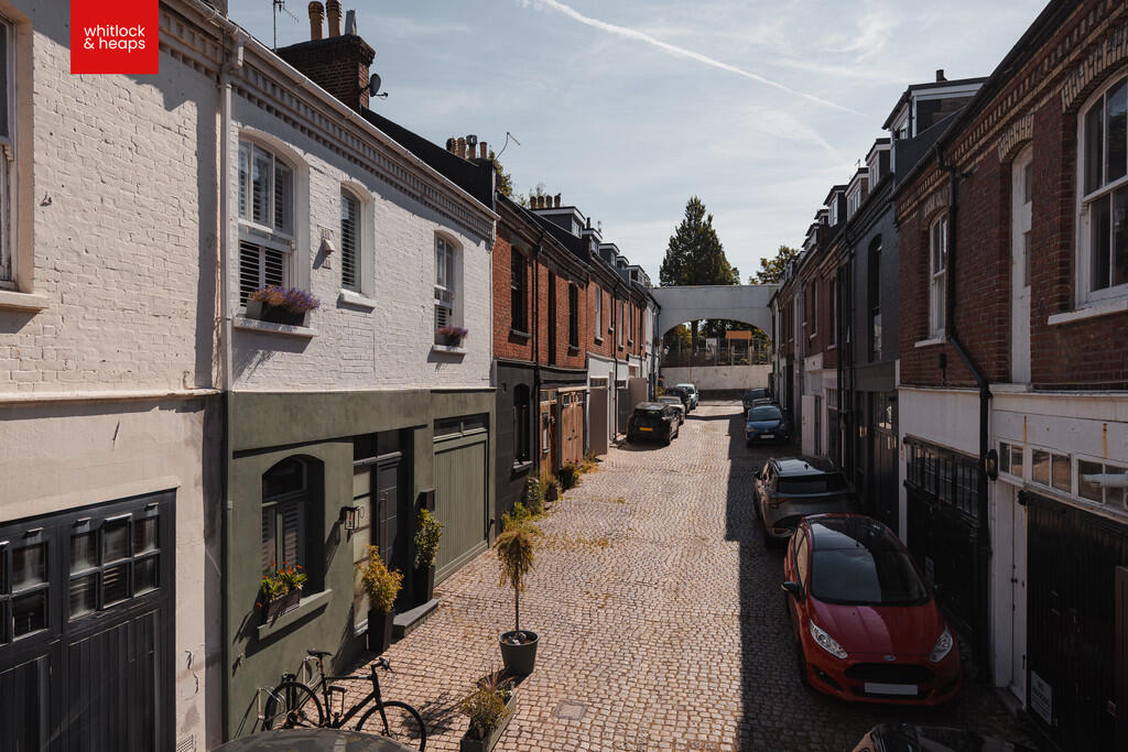 Eaton Grove, Hove photo 5