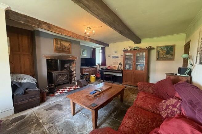 House in Hyndburn, Oswaldtwistle - More