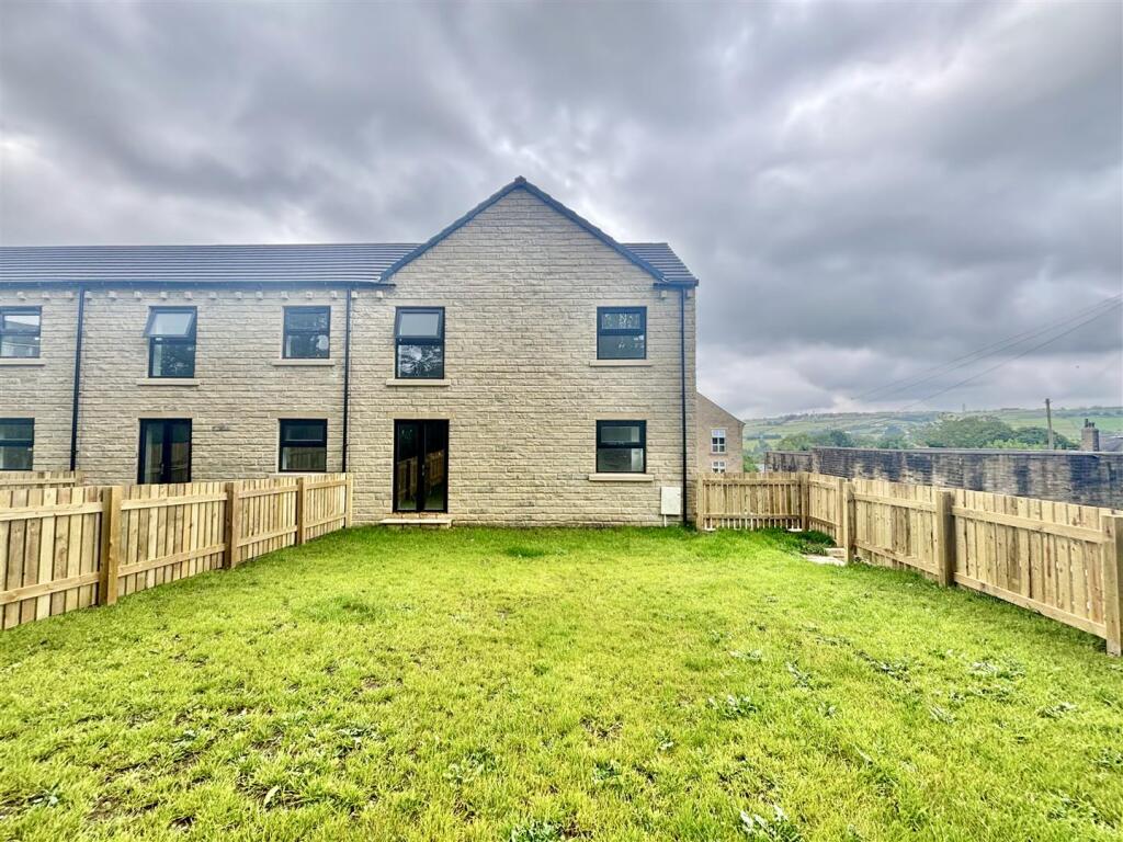 Additional image 2 of 38b James Street, Thornton, Bradford