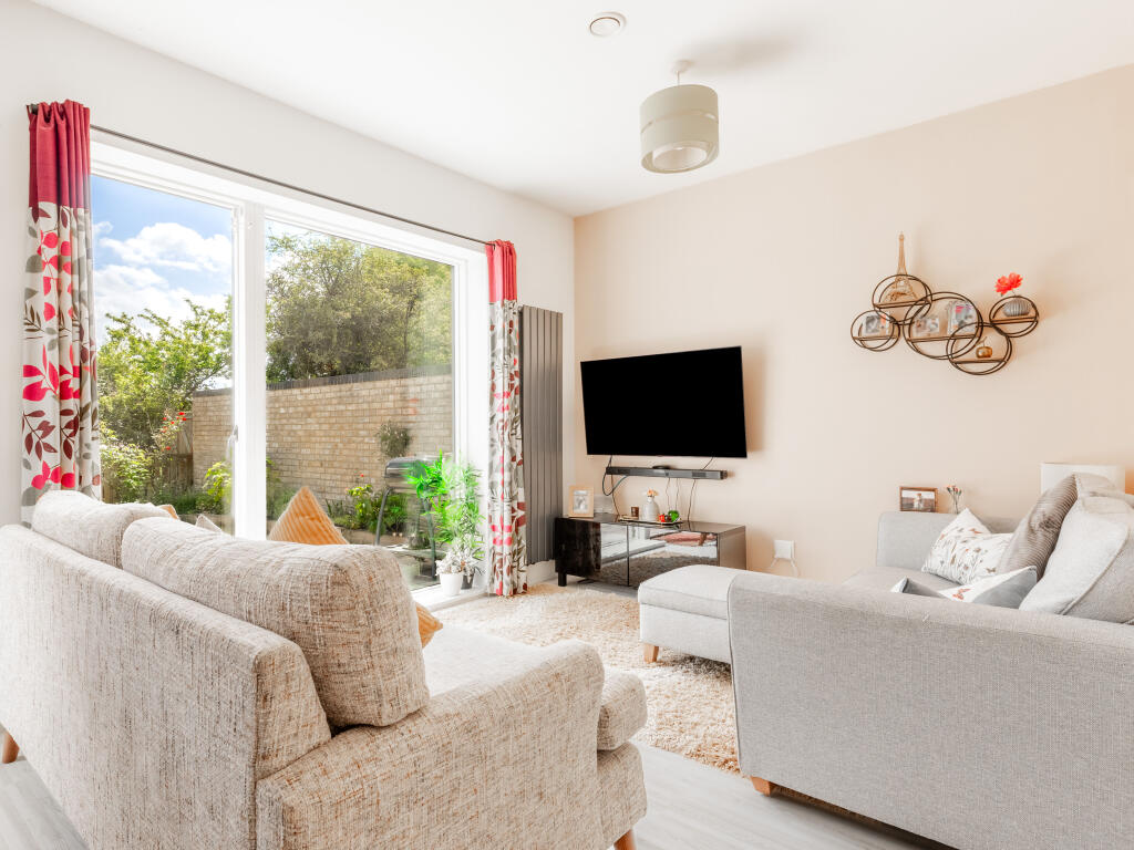 House in Cambridge - View 2