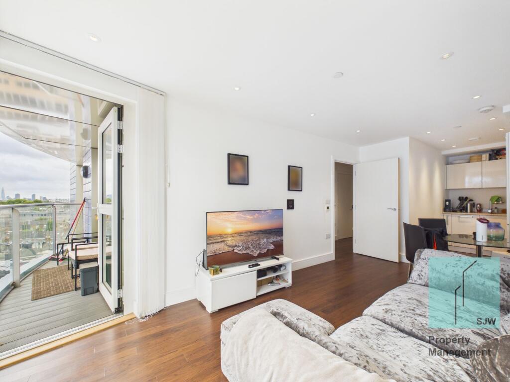 Apartment in London - View 5