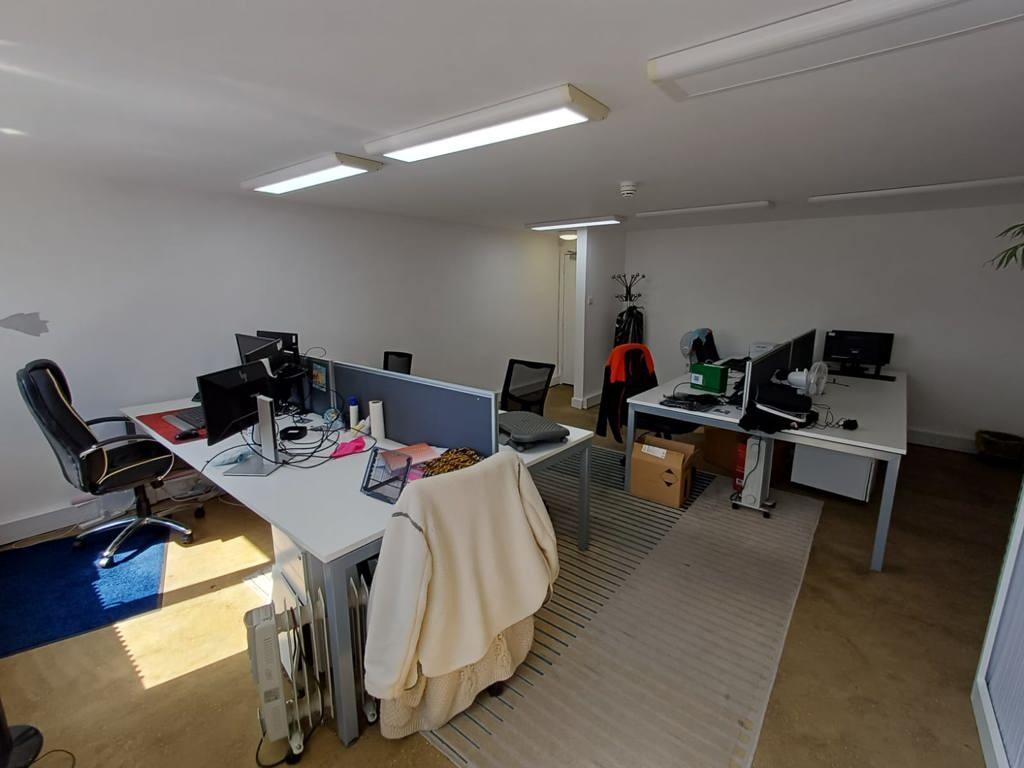 Photo 5