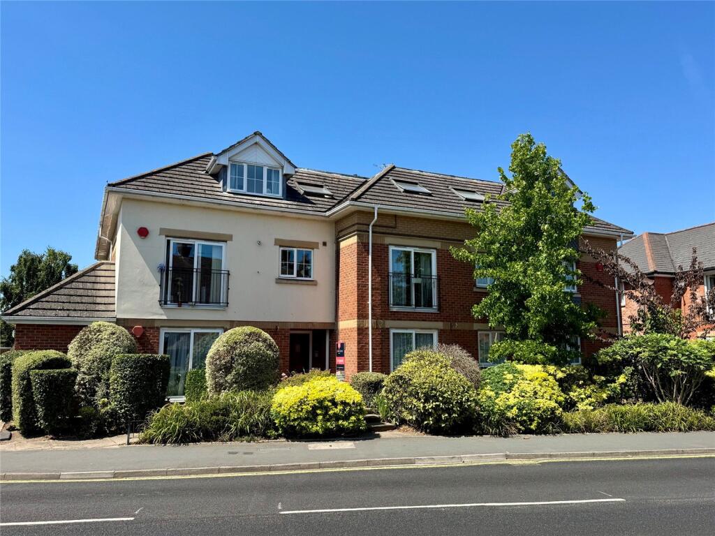 Main image of property: Fernhill Lane, New Milton, Hampshire, BH25