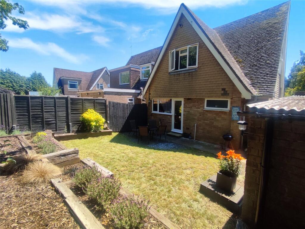 Cradock Place, Worthing, West Sussex photo 3
