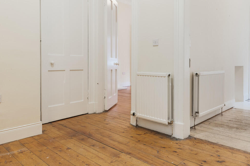 Apartment in Glasgow - View 5