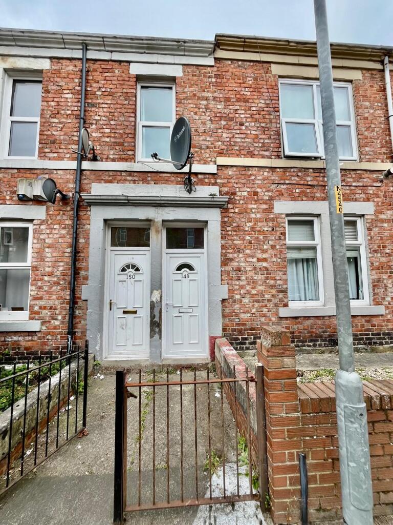 Apartment in Newcastle upon Tyne - View 4