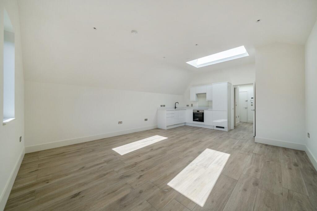 Main image of property: Boundaries Road, London, SW12
