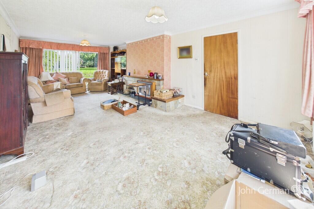 House in East Staffordshire, Uttoxeter Rural - View 4
