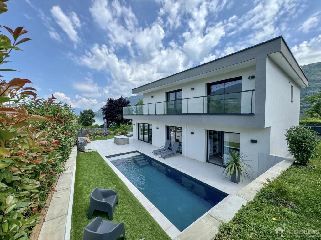 Main image of property: Rhone Alps, Savoie, Aix-les-Bains