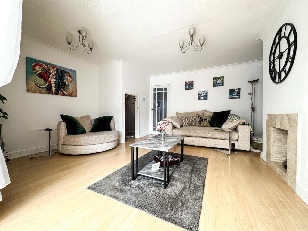 House in Taunton, Holway - View 4