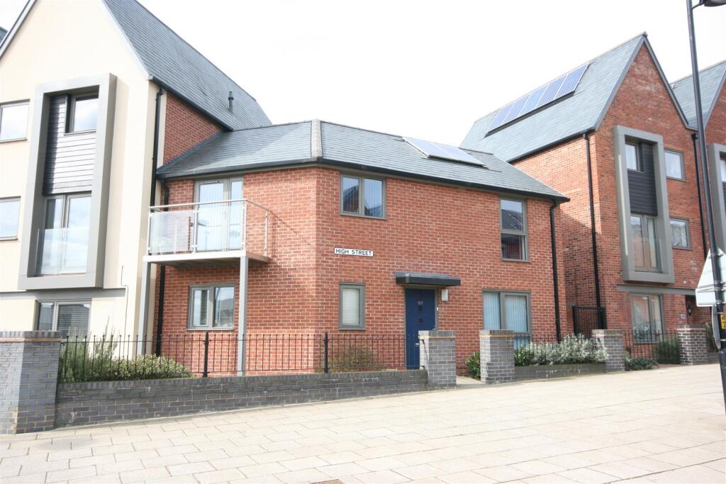 Main image of property: HIGH STREET, UPTON - NN5