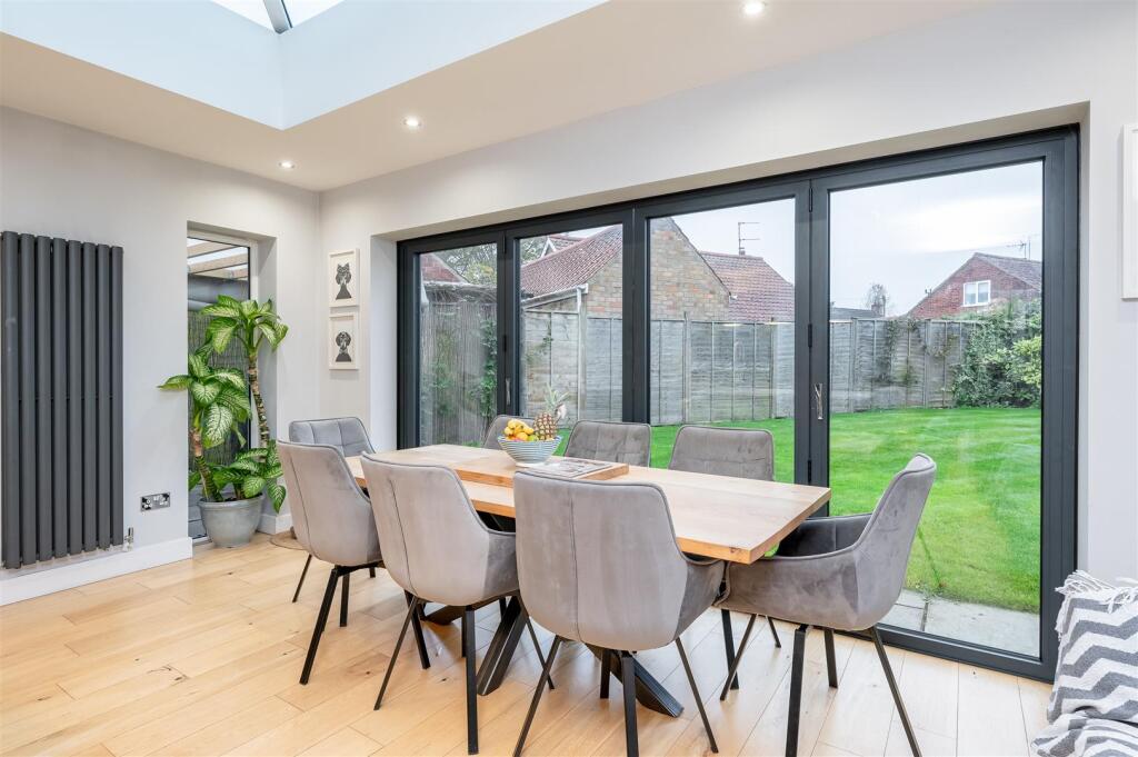 House in York - View 4