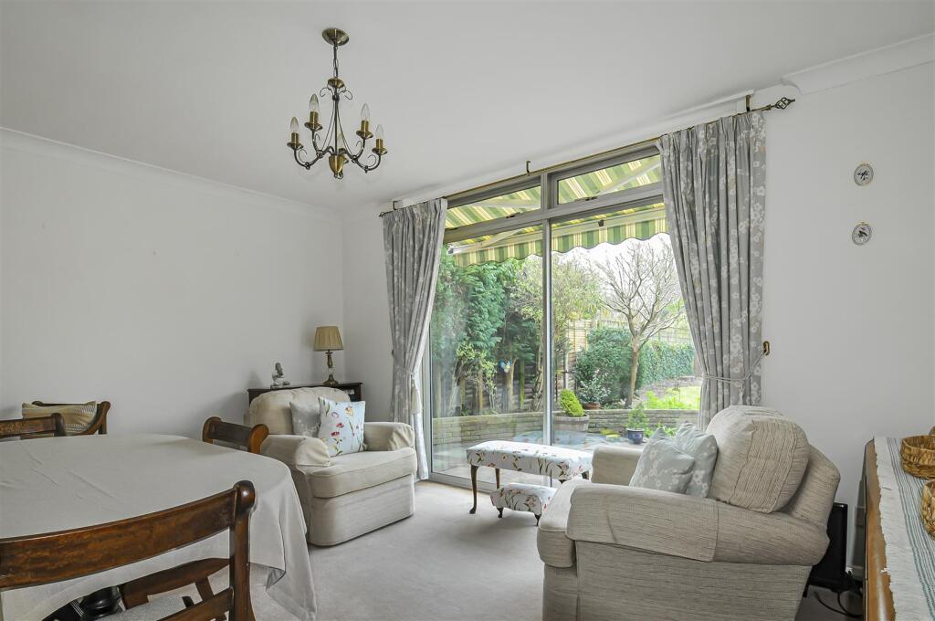 Additional image 3 of Oakwood Road, Bricket Wood, St. Albans