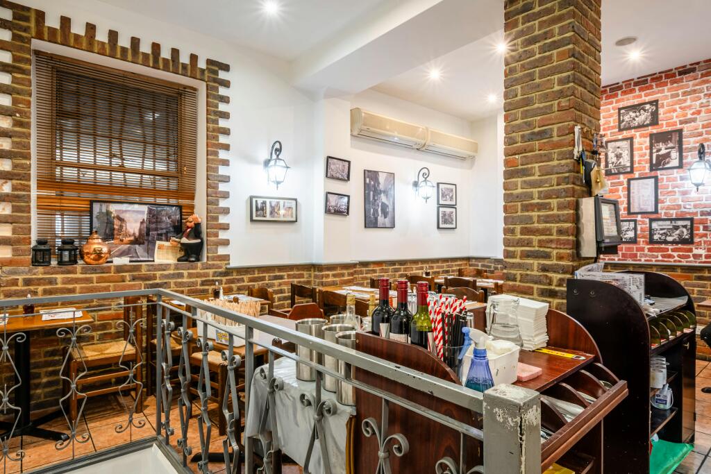Goulston St 44 low Res 5.jpg