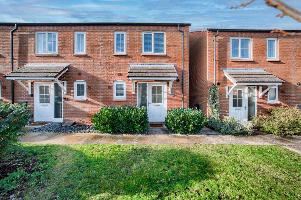 Main image of property: Oak Place, Bidford-on-Avon, B50