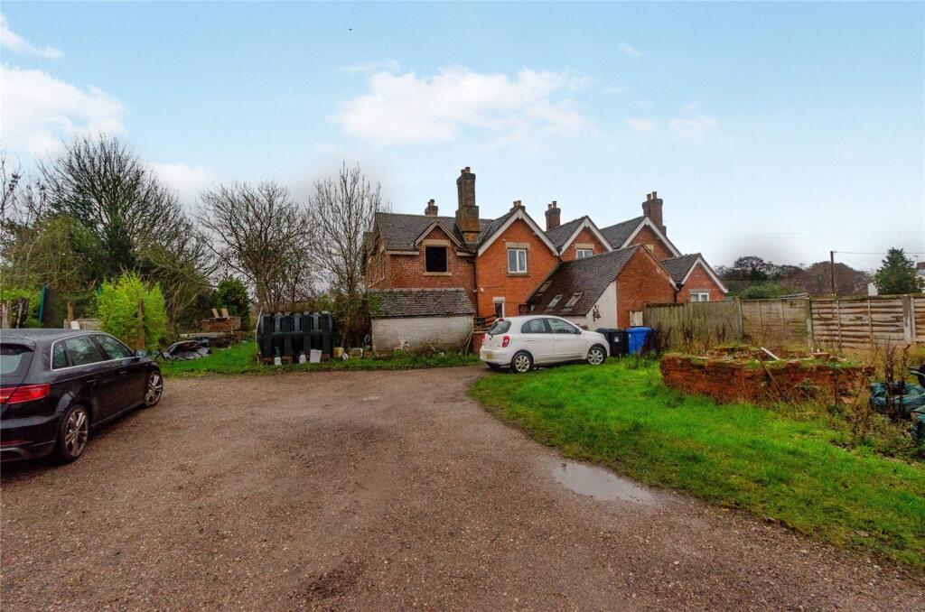 Gypsy Green, Penkridge, Stafford, Staffordshire, ST19 photo 2