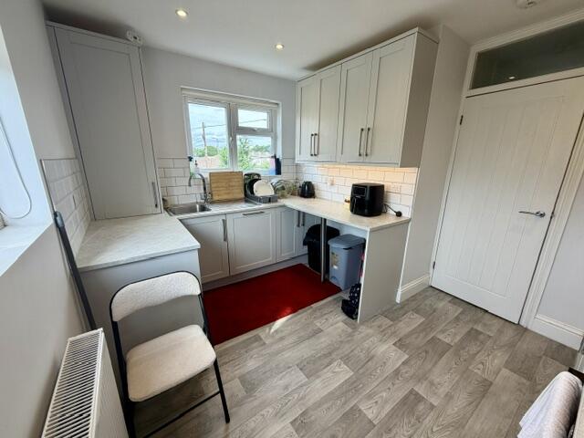 Apartment in Chelmsford - View 5