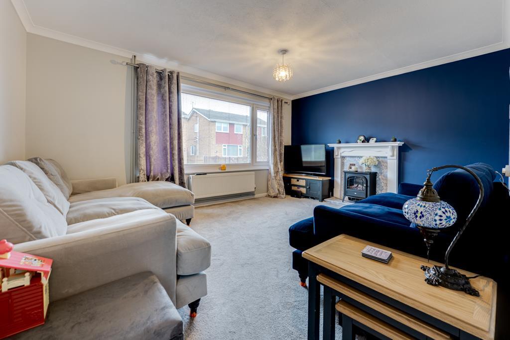 House in Burton Latimer - View 2