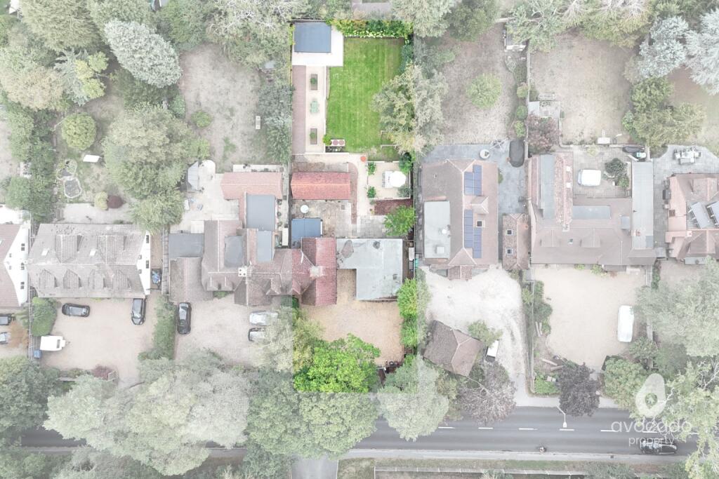 House in Finchampstead - View 2