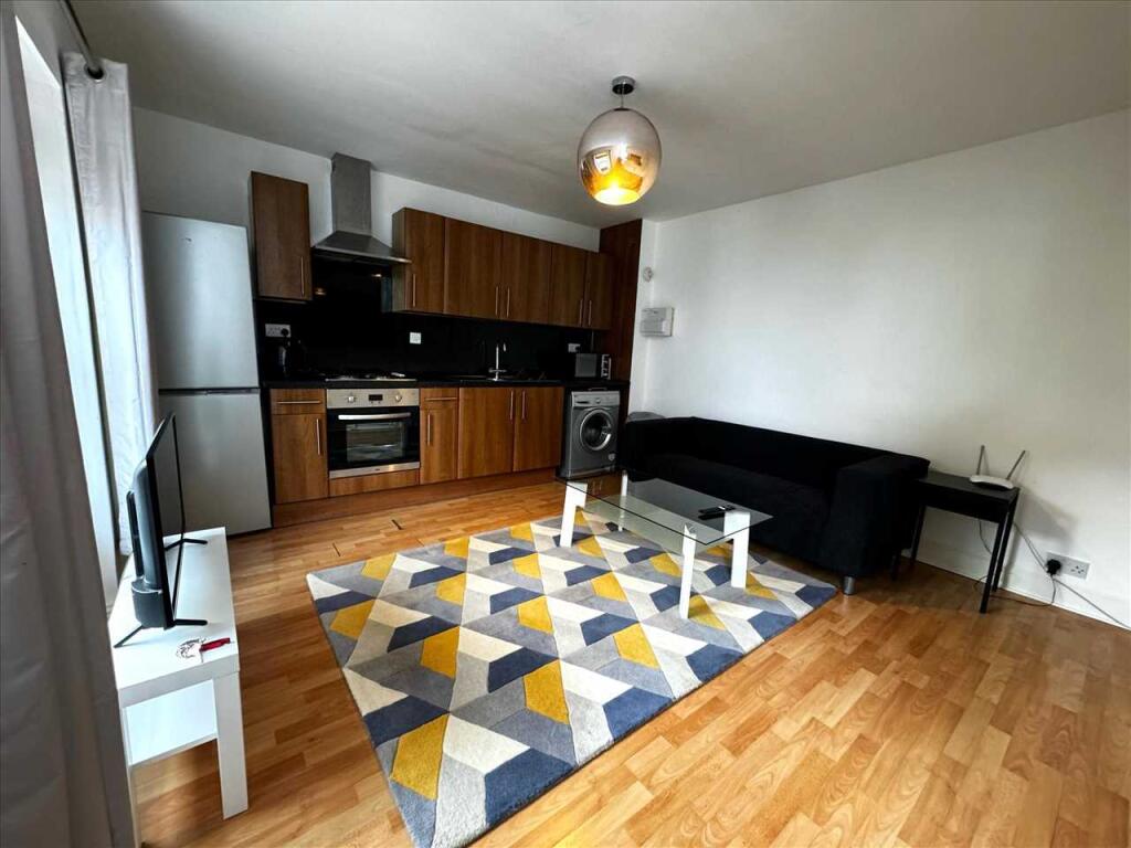 Main image of property: Mannamead Road, Plymouth, Plymouth