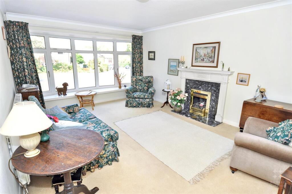 House in Leicester - View 2