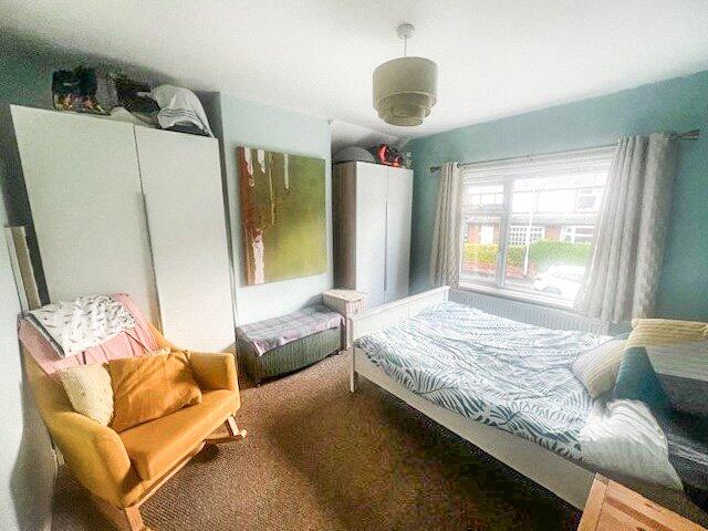 House in Leeds, West Yorkshire - View 5