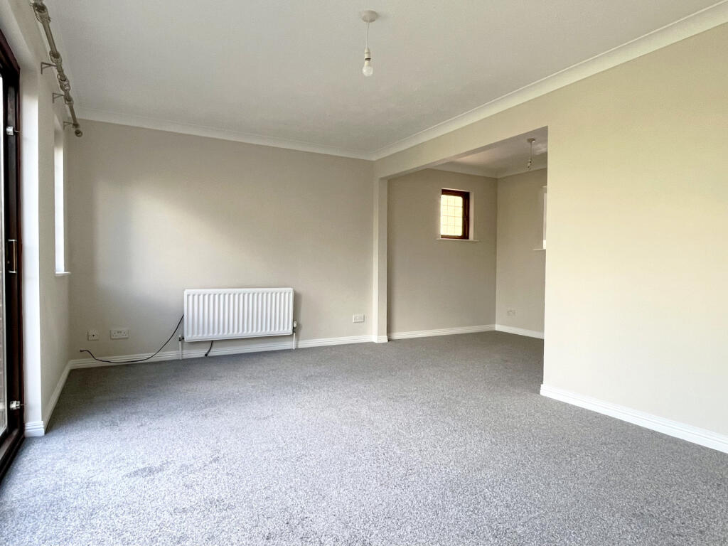 Beacon Drive, Bean, Kent DA2 8BG photo 4