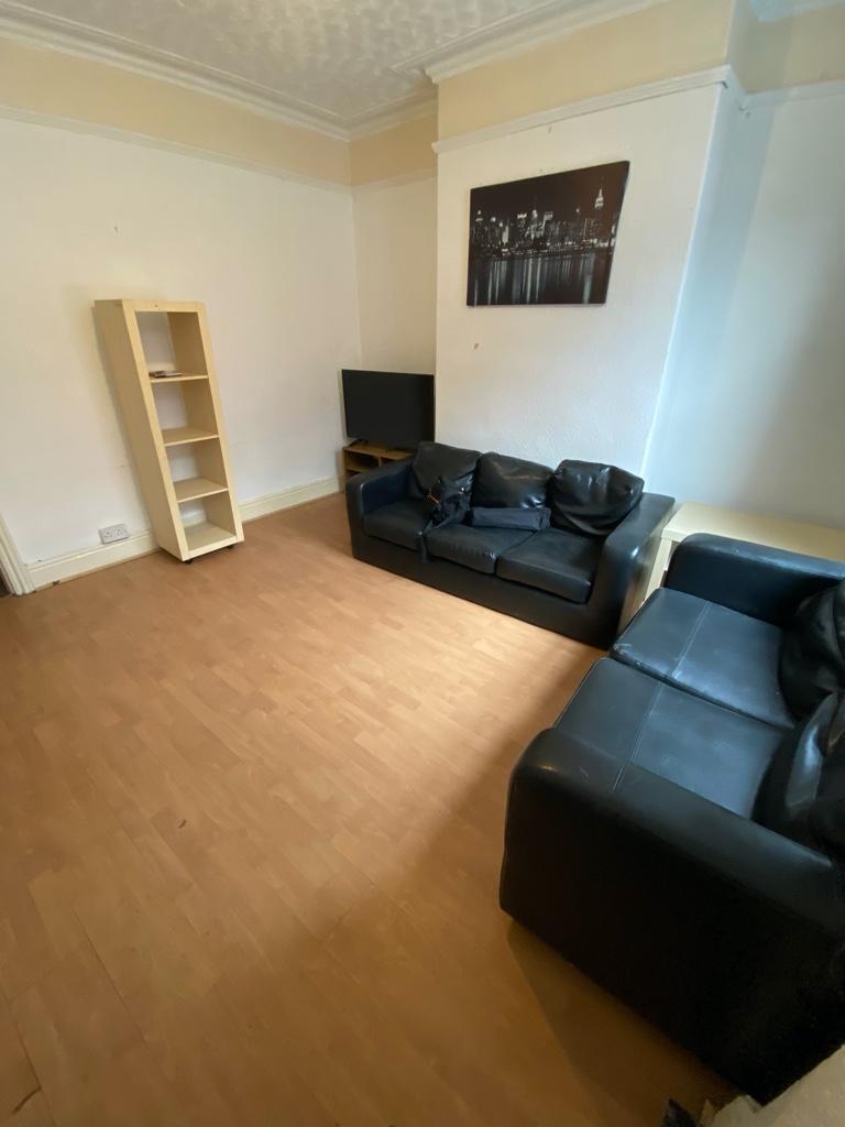 Main image of property: Welton Grove, Leeds, West Yorkshire, LS6