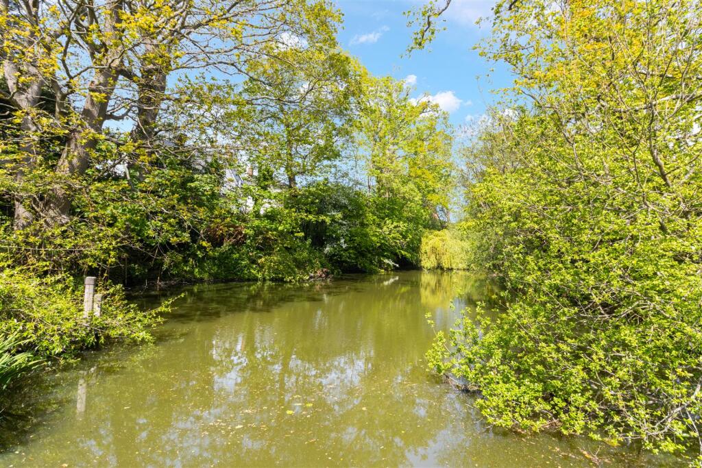 Ersham Road, Hailsham photo 4