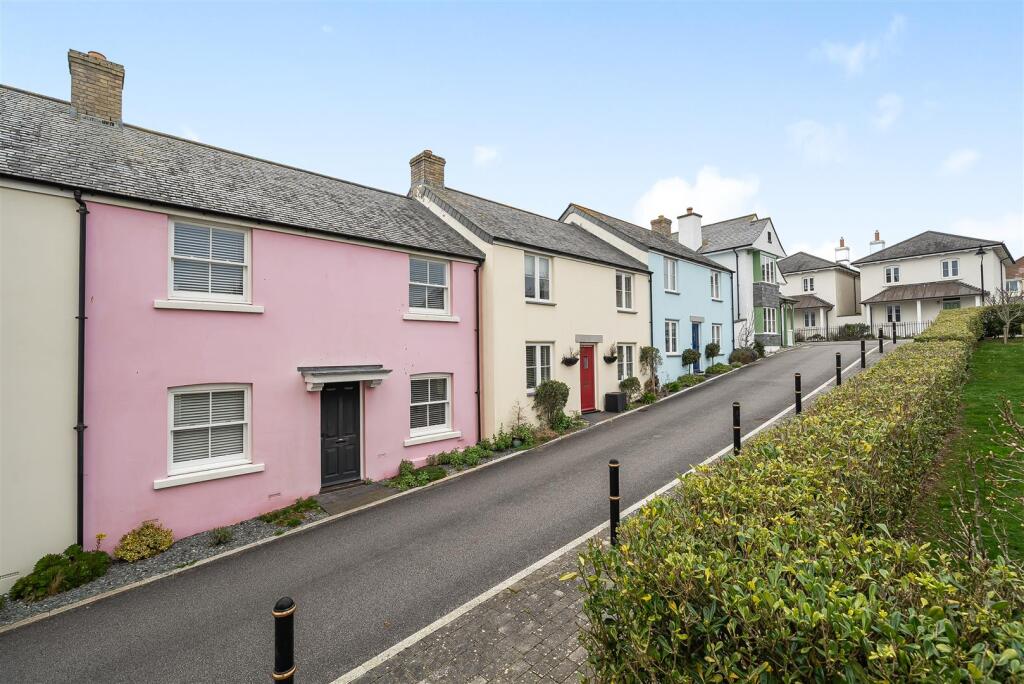 3-bed terraced on Newquay, £389,000