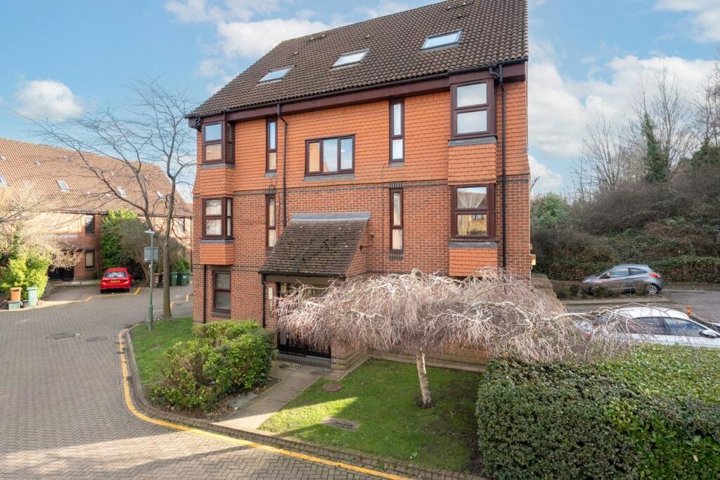 Main image of property: Hope Close, Sutton, SM1