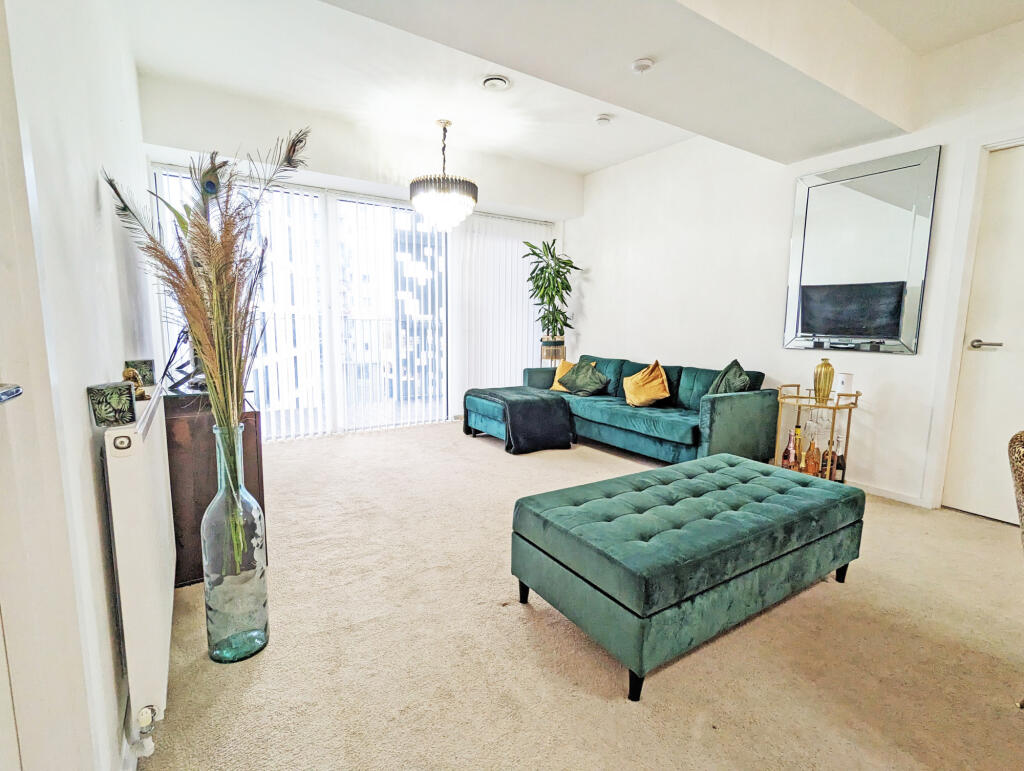 Apartment in London - More