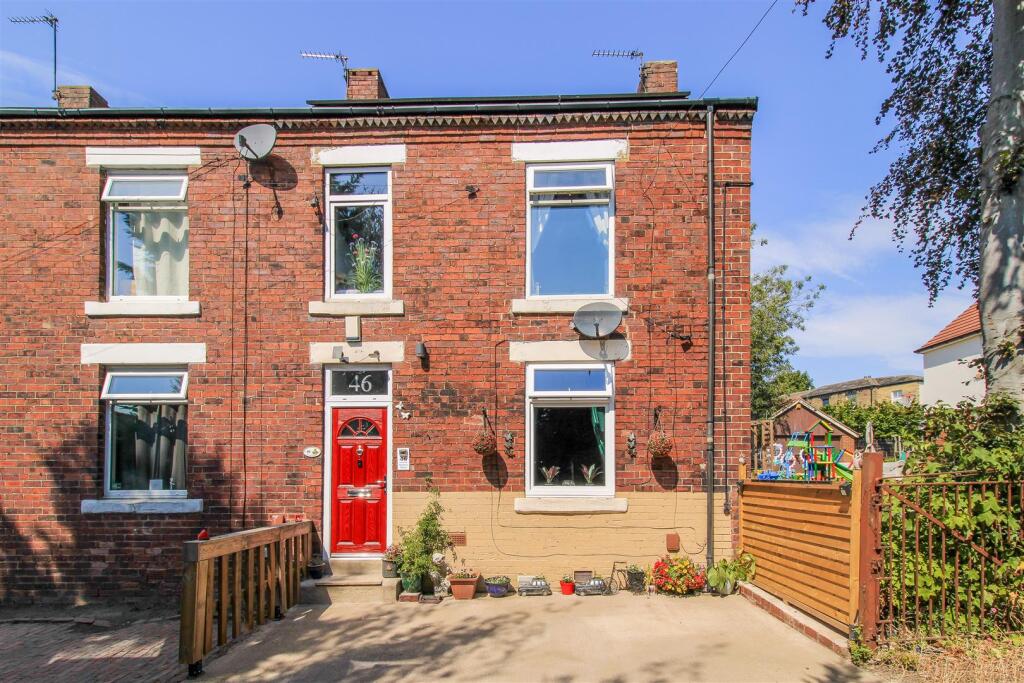House in Wakefield, South Ossett, Ossett