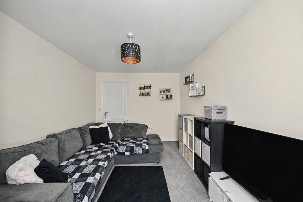Dodgson Close, Cawston, Rugby photo 2