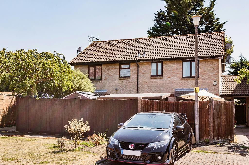 Main image of property: Bates Close, George Green, Slough, SL3 6SB