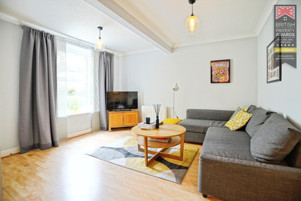 Apartment in East Hertfordshire, Hockerill, Bishop's Stortford - View 5