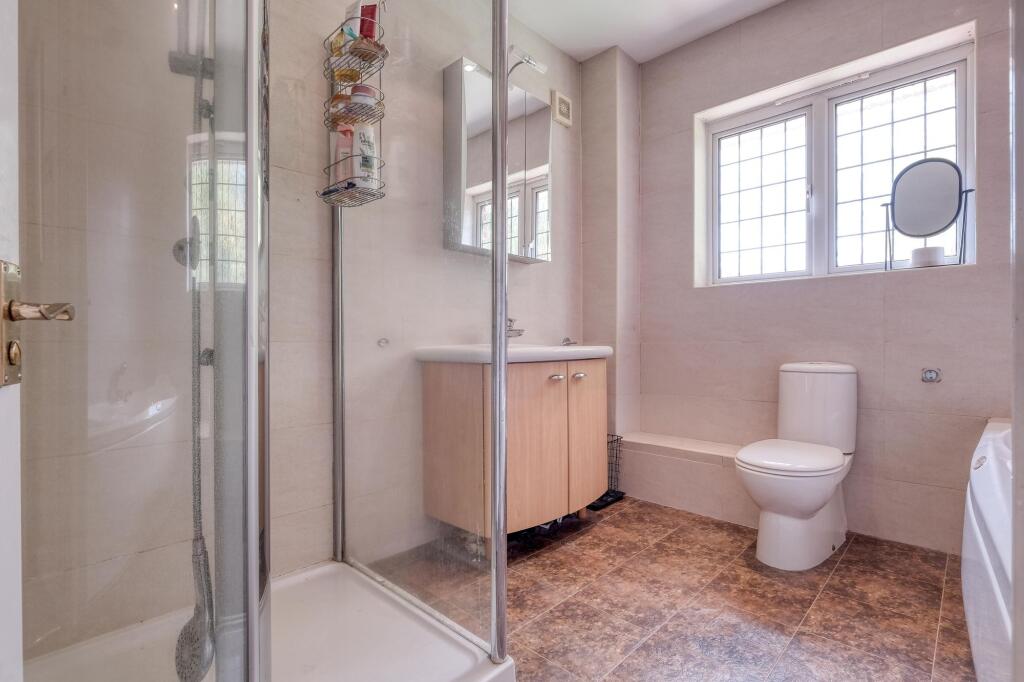 Additional image 11 of The Badgers, Barnt Green, B45