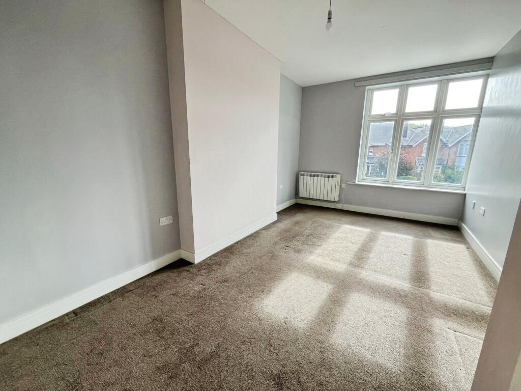 Apartment in Totland, Colwell Bay - View 5