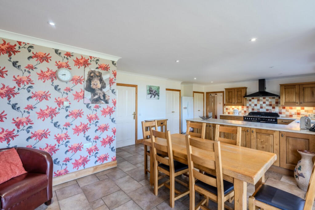 House in Broadland, Old Catton - More