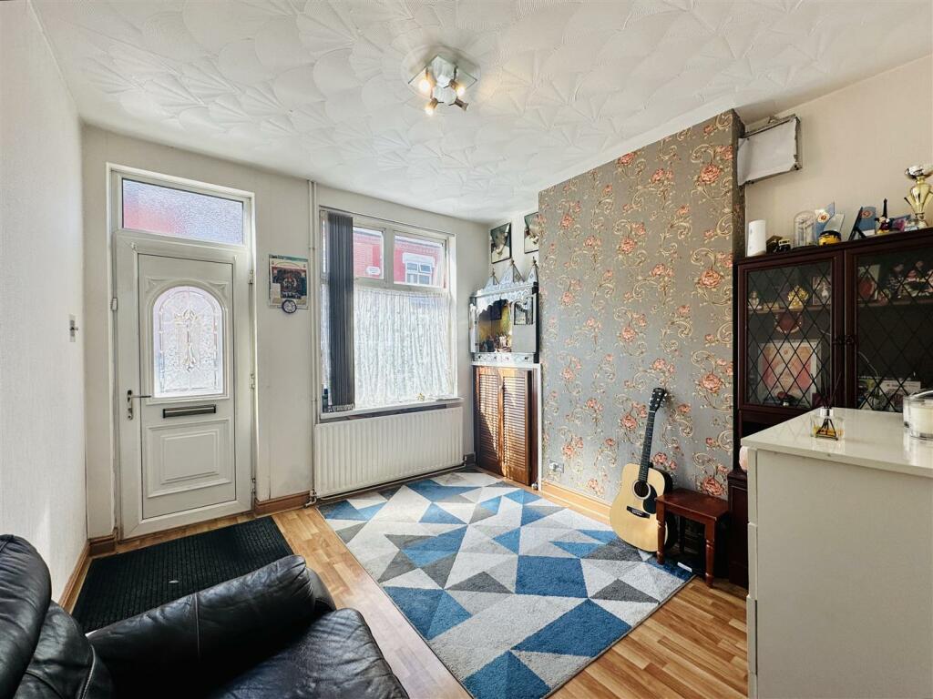 House in Leicester, Latimer - View 3