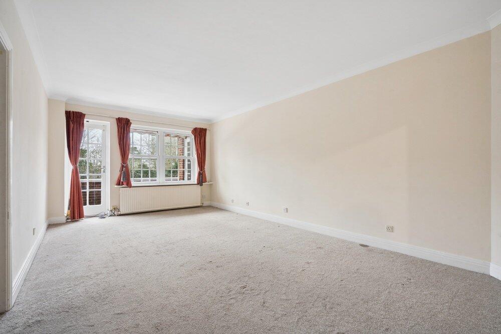Main image of property: Bulstrode Court, Gerrards Cross, Buckinghamshire
