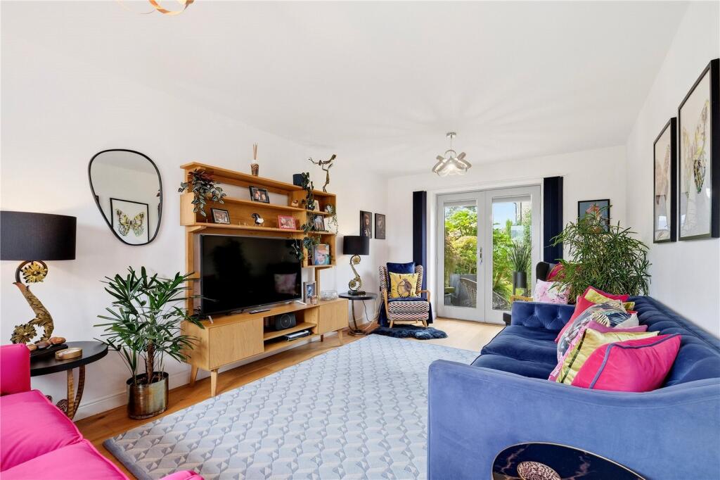 House in Blackburn - View 4