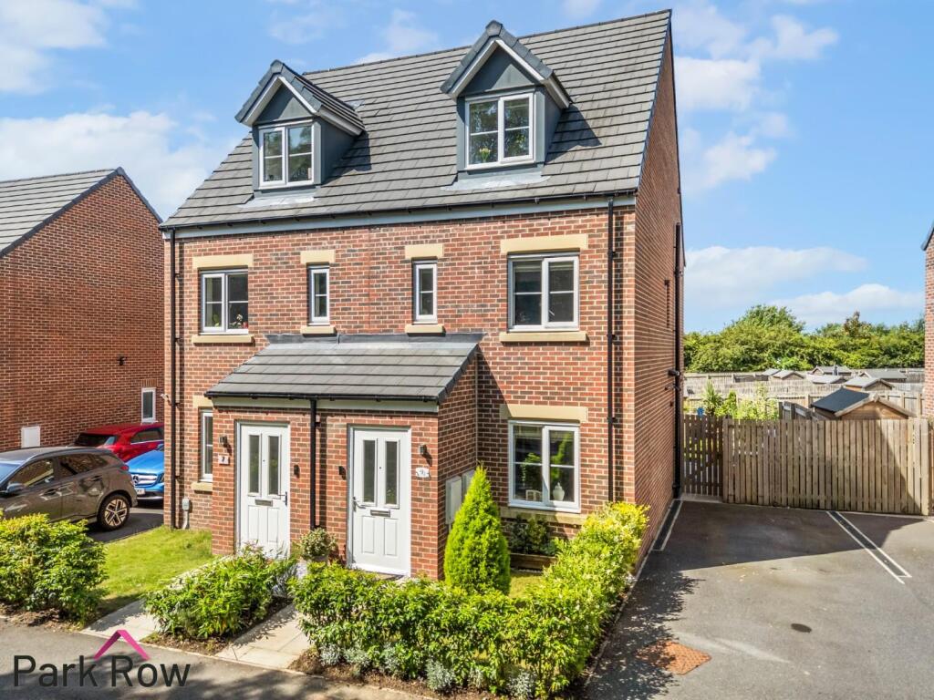 Main image of property: Garden Village Avenue, Leeds