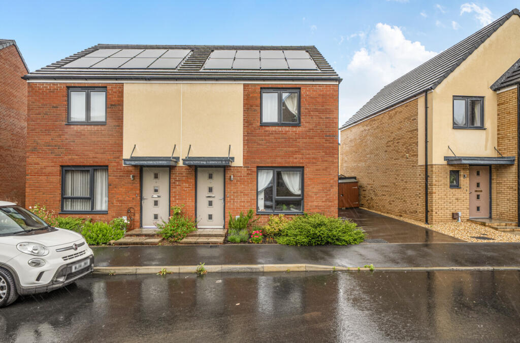 Main image of property: 55 Woodside Avenue, Weston-Super-Mare