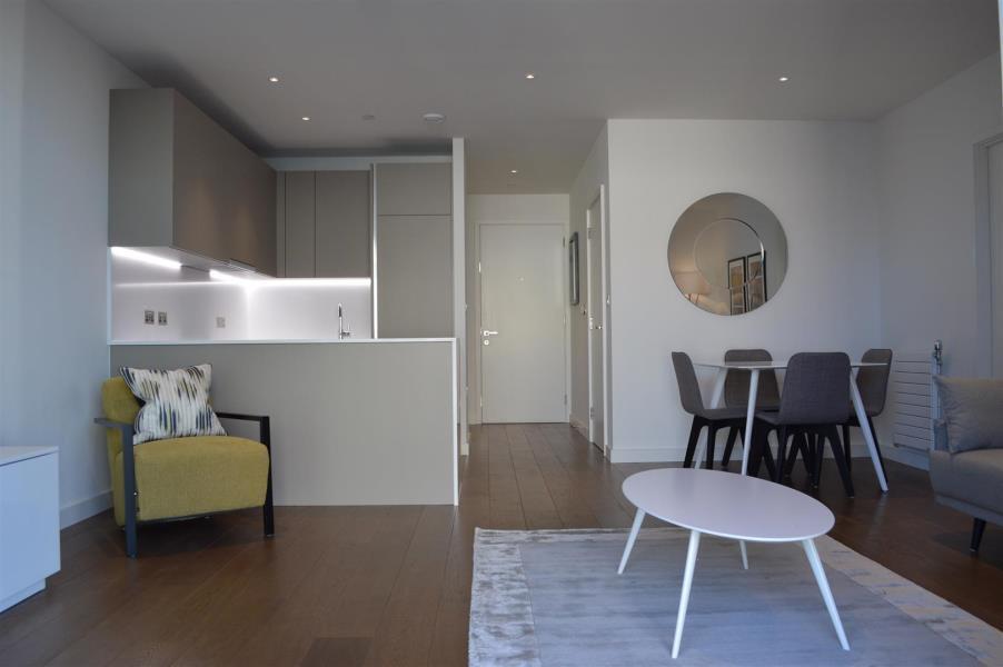 Apartment in Harrow - View 5